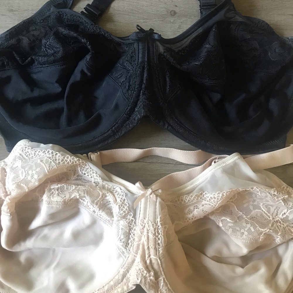 2 Bras Size 38G